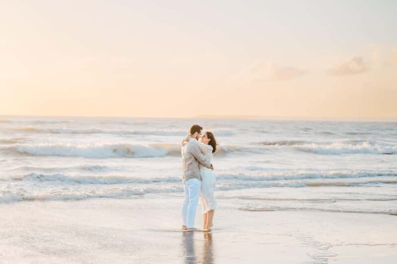 Saint-Michel-Chef-Chef: Romantic photo shoot at sunset - A Closer Look at the Experience