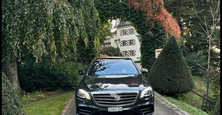 Saint Moritz: Zürich Airport to St. Moritz Day Trip and Back - Saint Moritz: A Luxurious Destination