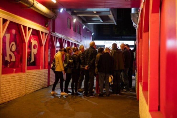 Saint Pauli Quickie the Short and Sexy Tour in Hamburg - Tour Duration and Pricing