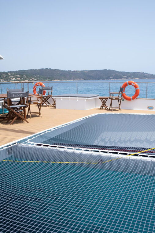 Saint Raphael: Meal & Full Day Cruise to the Lérins Islands - Culinary Delights on Board