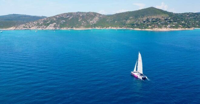 Saint Tropez: Evening Catamaran Party With Welcome Drink - Welcome Drink and DJ Music