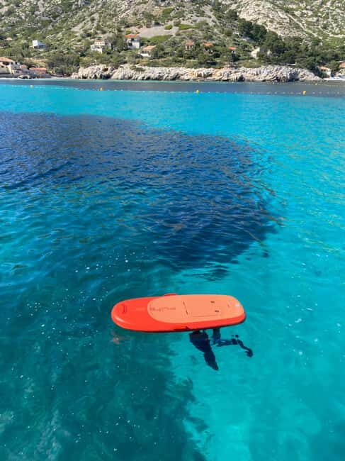 Saint Tropez: Learn how to Surf with an eFoil - Who Will Love This Tour?