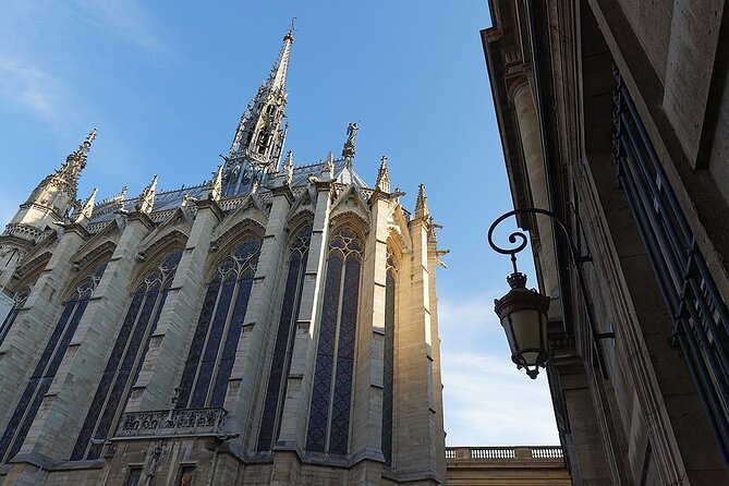 Sainte Chapelle and Conciergerie Private Walking Tour - Tour Overview
