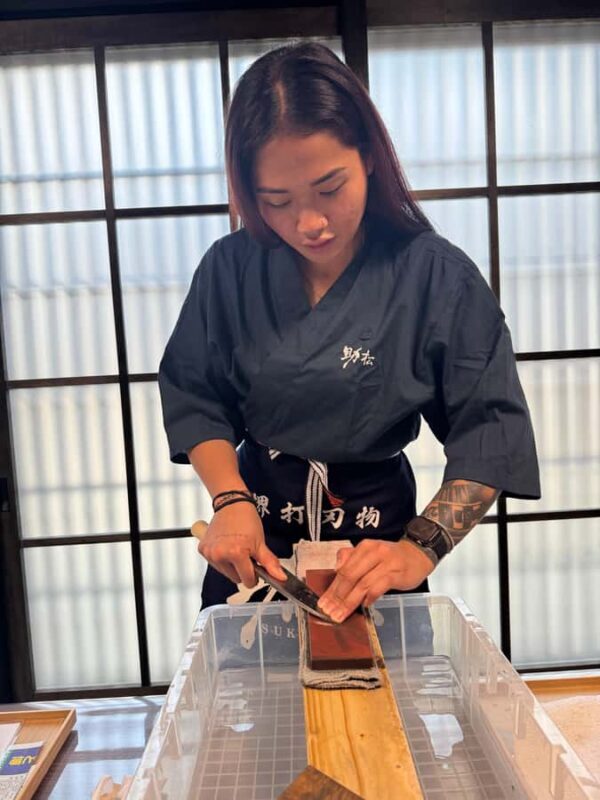 Sakai: Japanese Knife Sharpening Experience - Good To Know