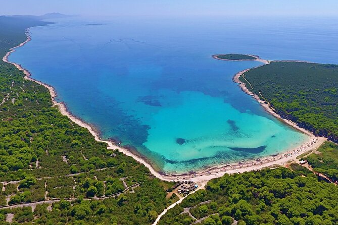 Sakarun Beach Small Group Boat Tour and Shipwreck Snorkeling - Itinerary Overview