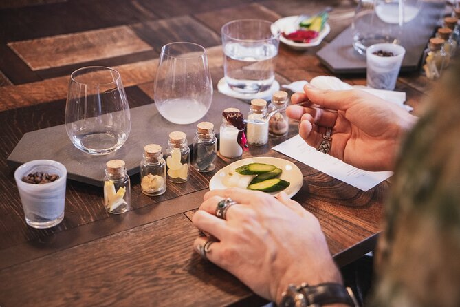 Sake Tasting Omakase Course by Sommeliers in Central Tokyo - Accessibility for All