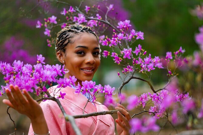 Sakura Season Photoshoot Experience in Kyoto - An In-Depth Look at the Kyoto Sakura Photoshoot