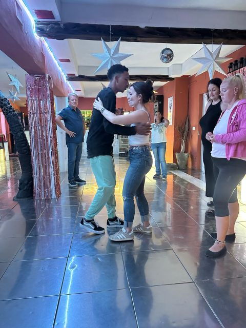 Sal: Private Kizomba Class - Santa Maria, Cape Verde - Booking Information