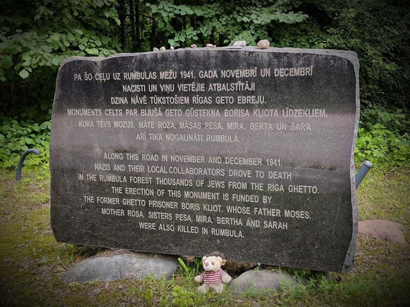 SALASPILS: Private tour to Salaspils and Rumbula Memorials - Good To Know