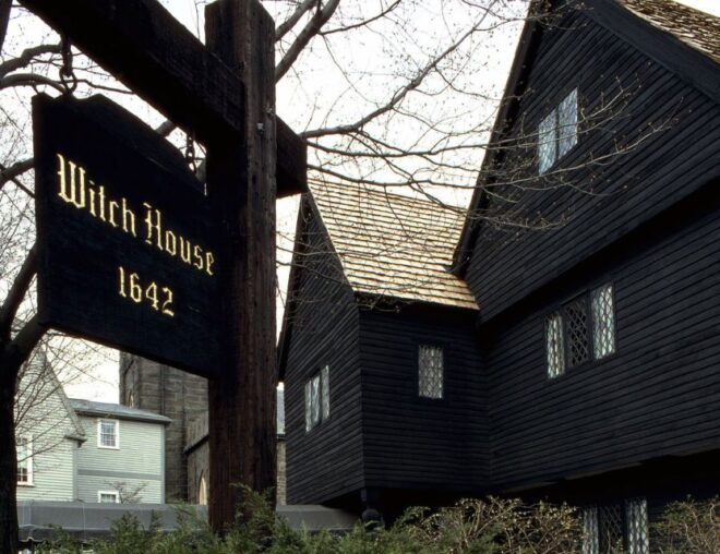 Salem: Ghosts of the Witch City Ultimate Extended Tour - Booking Information