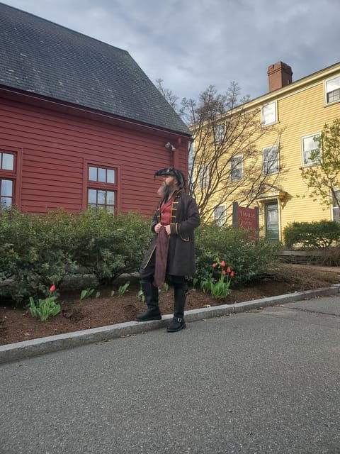 Salem: History of Salem Walking Tour W/Real Pirates Entry - Good To Know