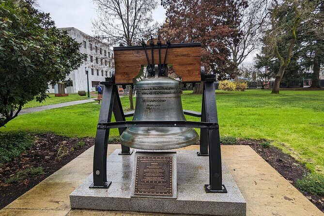 Salem Oregon Scavenger Hunt Walking Tour and Game - What to Expect on the Salem Scavenger Hunt Tour