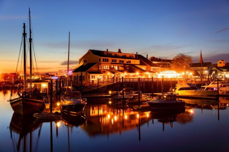 Salem: Requiem for Salem Walking Ghost Tour - Tour Details