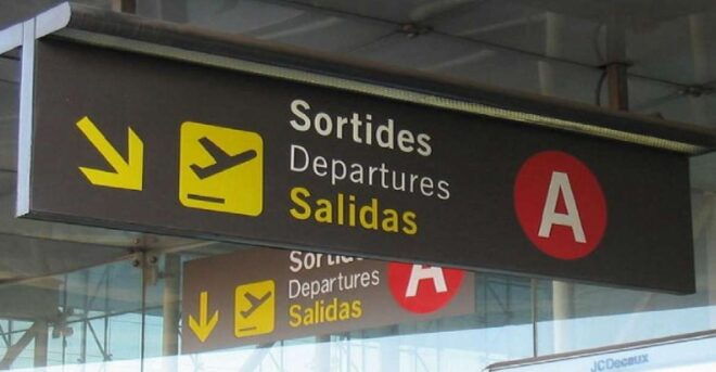 Salento: Pereira Airport Private Transfer Service - Multilingual Driver Details