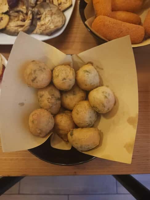 Salento Tasting: Local Bites, Wine & Traditional Flavors - Who Will Love This Tour?