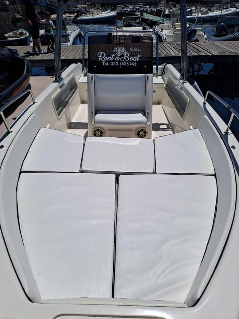 Salerno: Boat Rental for Amalfi Coast (License-Free) - FAQs