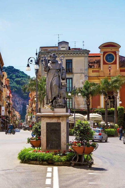 SALERNO: Sorrento Transfer and Tour • Shore Excursion - Inclusions and Amenities