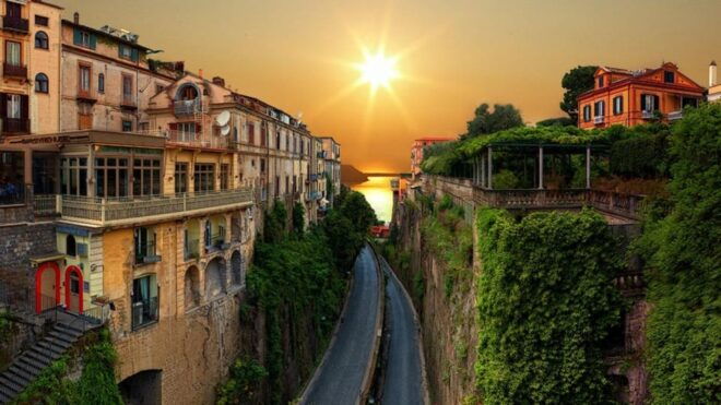 SALERNO: Sorrento Transfer and Tour • Shore Excursion - Tips for Enjoying Sorrento