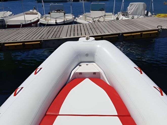 Salerno: Tour Amalfi Coast With Our Selva Marine 570/600 - Boat Features and Specifications