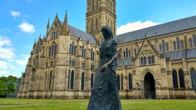 Salisbury Private Guided Walking Tour - Full Description of Salisbury