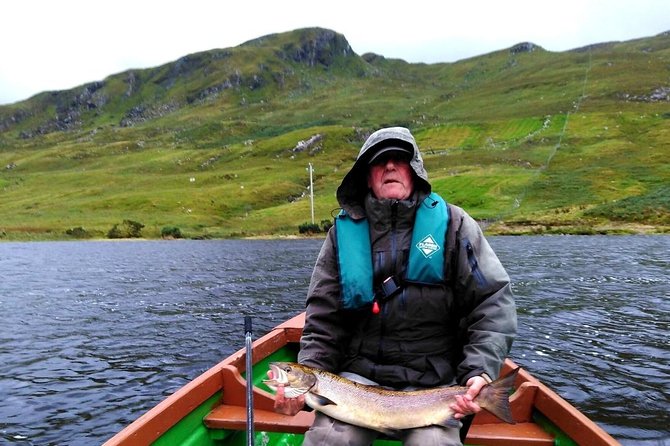 Salmon & Sea Trout Fly Fishing on Kylemore Lough.Co Galway.Guided.Half /Full Day - Meeting and Pickup