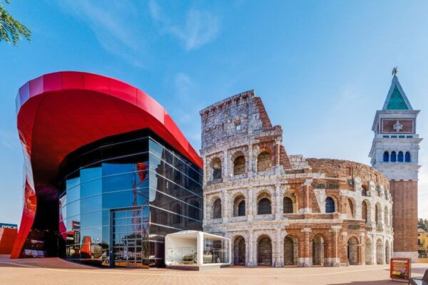Salou: PortAventura, Caribe Park, and Ferrari Land Passes - Park Features