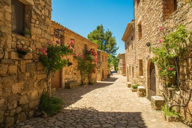 Salou: Private Tour Siurana Village With Free 1 Glass Wine - Additional Information