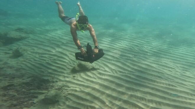 Salou: Underwater Scooters - Safety and Accessibility