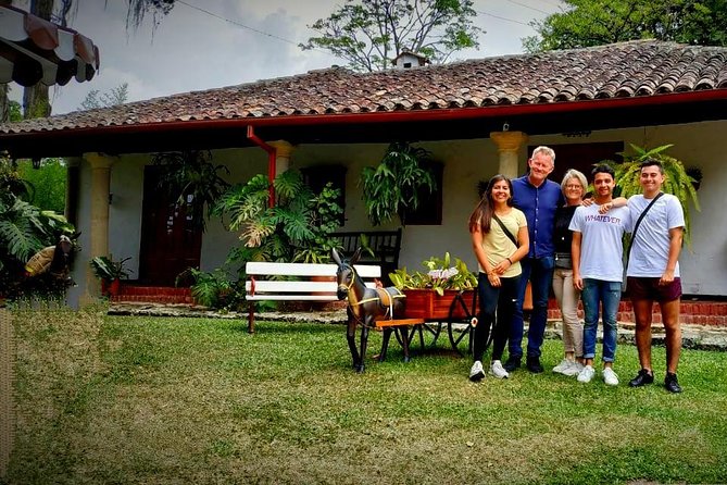 Salto Del Tequendama and Hacienda Del Cafe (Private Tour) - Important Details