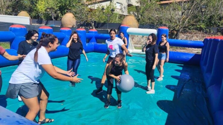SALU YELLOW HUMOR - Cambrils Best Activity - Experience Highlights