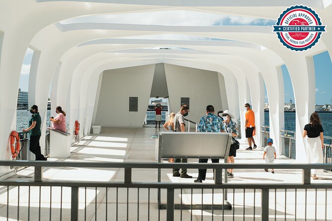 Salute to Pearl Harbor Including USS Arizona - Transportation and Tour Guide