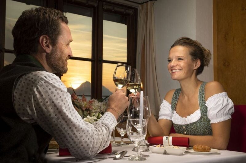 Salzburg: Best of Mozart Fortress Concert and Dinner - Good To Know