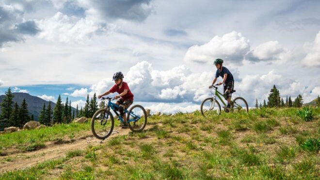 Salzburg: City and Countryside Mountain Bike Tour - Inclusions