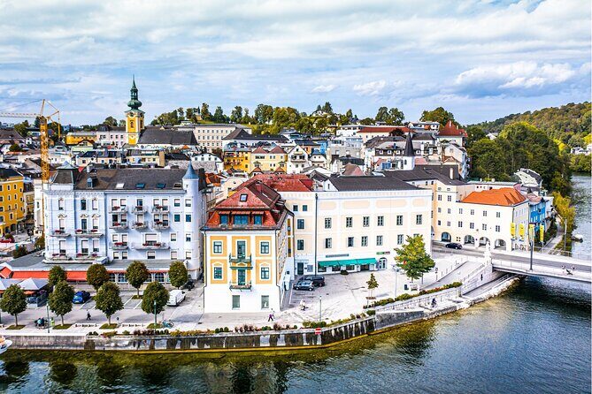 Salzburg Day Trip from Vienna by Bus with hotel pickup - Who Should Book This Tour?