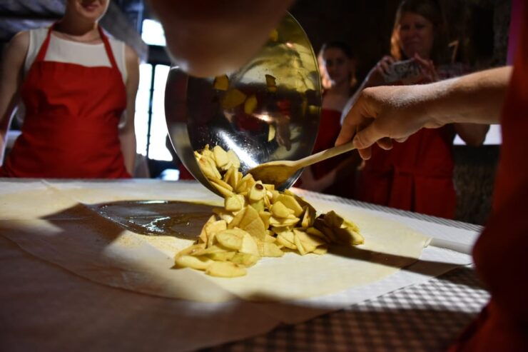 Salzburg: Dinner Cooking Class and Music - Cooking Class Experience