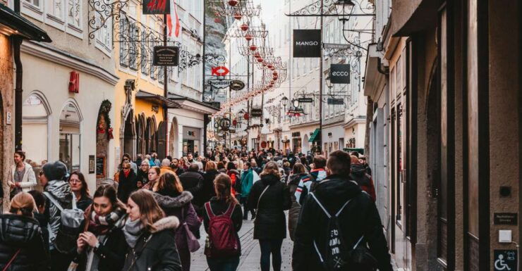 Salzburg: Express Walking Tour With a Local - Experience Highlights
