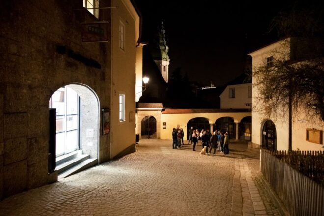 Salzburg: Ghost Tour - Original Sites to Explore
