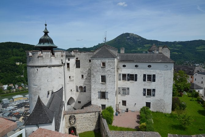 Salzburg Highlights Sound of Music Spots, Transfer Guide - Pricing and Terms