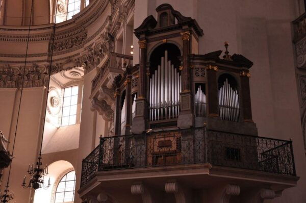 Salzburg Old Town In-App Audio Tour on Your Phone (ENG) - Baroque Architecture