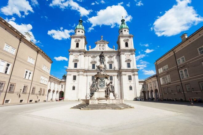 Salzburg: Private City Highlight Tour With a Guide - Important Information