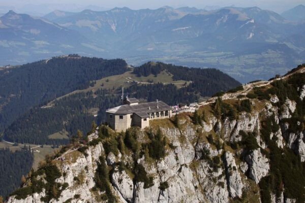 Salzburg: Private Eagle's Nest Tour - Common Questions