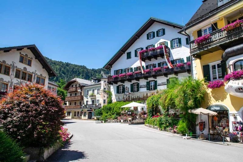 Salzburg Private Full-Day Hallstatt & St. Wolfgang Tour - Why a private drive makes sense from Salzburg