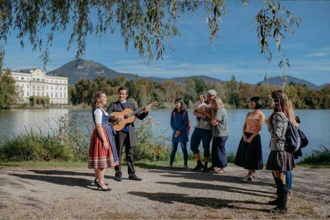Salzburg: Private Sound of Maria Tour to Filming Locations - Luxury Transportation
