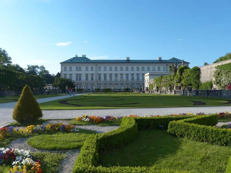Salzburg Stories: A Private Walking Tour With Local Guide - The Value of a Private Guide