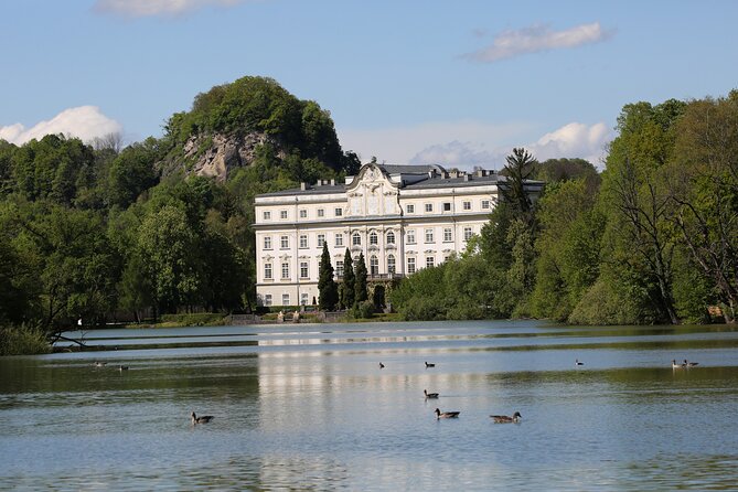Salzburg Super Saver: Hallstatt & Original Sound of Music Tour - Sound of Music Tour