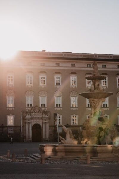 Salzburg: Tour With Private Guide - Meeting Point and Directions