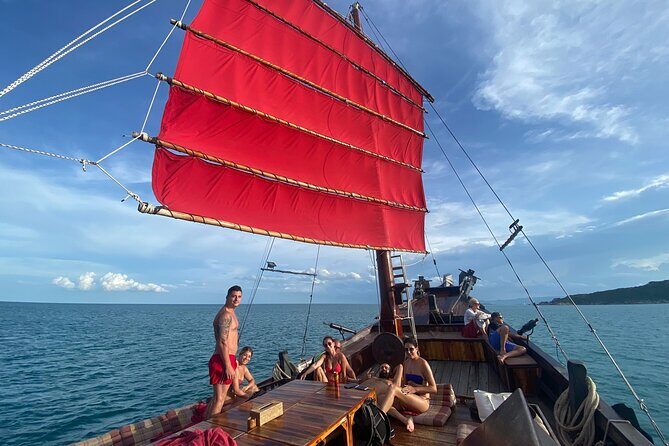 Sam Roi Yot and Dolphin Bay Tour by Pirate Boat from Hua Hin - Good To Know  