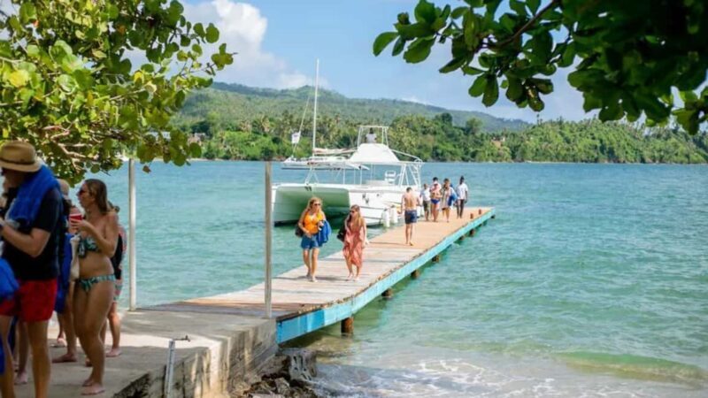 Samaná: Cayo Levantado, Isla Bacardí y la Magnífica Cascada - Good To Know