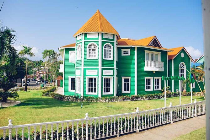 Samana from Punta Cana (El Limon + Cayo Levantado) - Who Is This Tour Perfect For?