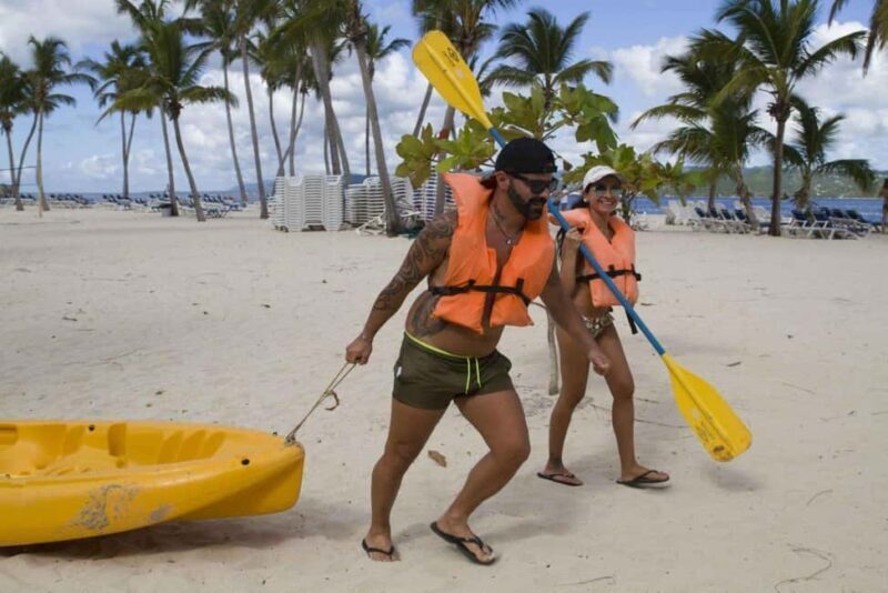 Samaná: Whale Watching. Kayaking at Cayo Levantado & Lunch - Exploring the Itinerary in Detail